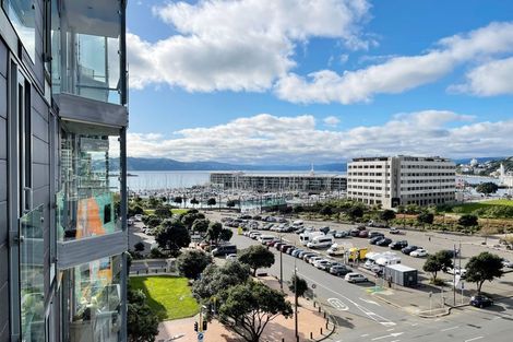 Photo of property in Piermont Apartments, 6h/82 Cable Street, Te Aro, Wellington, 6011