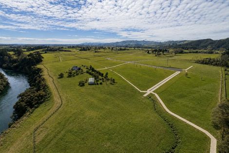 Photo of property in 2 Hydro Road, Edgecumbe, 3120