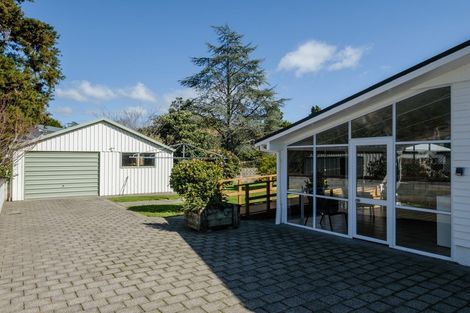 Photo of property in 3 Seddon Crescent, Whataupoko, Gisborne, 4010