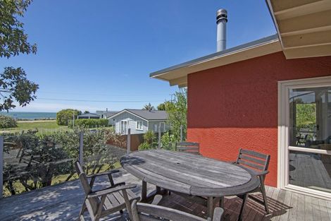 Photo of property in 66 Parapara Beach Road, Parapara, Takaka, 7182