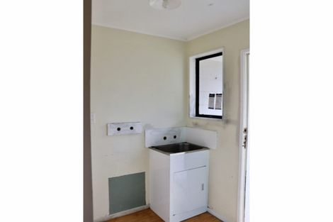 Photo of property in 1/41 Taitimu Drive, Weymouth, Auckland, 2103