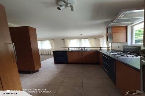 Photo of property in 20 Wilkinson Way, Browns Bay, Auckland, 0630