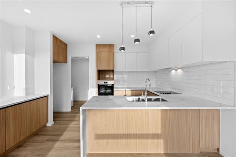 Photo of property in 37 Paina Crescent, Massey, Auckland, 0614