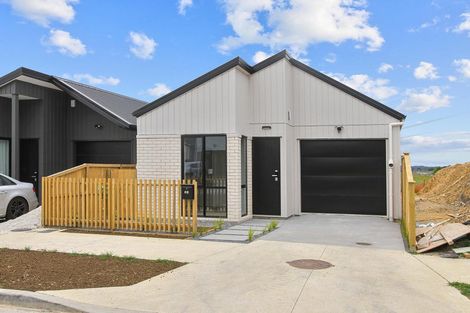 Photo of property in 68 Puwha Street, Massey, Auckland, 0614