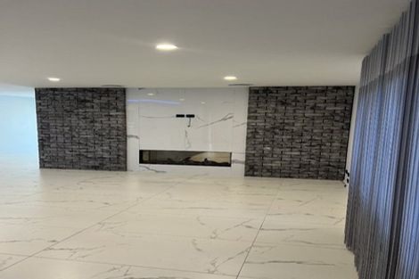 Photo of property in 5 Wyon Way, Flat Bush, Auckland, 2016