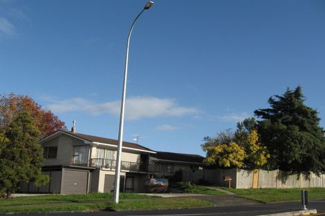 Photo of property in 95 Gossamer Drive, Pakuranga Heights, Auckland, 2010