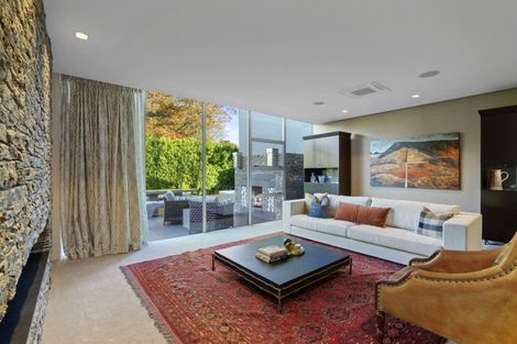 Photo of property in 21 Royds Street, Fendalton, Christchurch, 8014