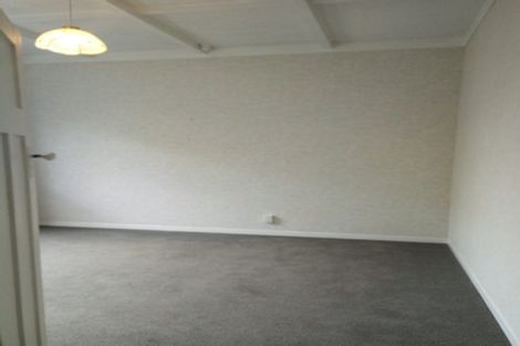 Photo of property in 15 Huia Road, Point Chevalier, Auckland, 1022