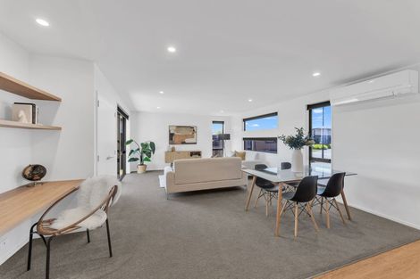 Photo of property in 30 Marcoola Drive, Rolleston, 7614