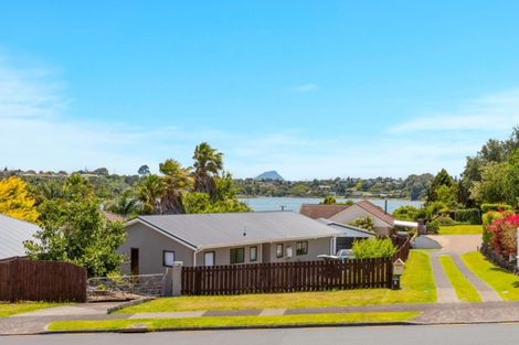 Photo of property in 70 James Cook Drive, Welcome Bay, Tauranga, 3112