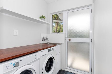 Photo of property in 4b Luke Street, Brookfield, Tauranga, 3110