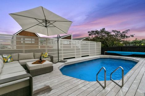 Photo of property in 4 Kanuka Road, Hobsonville, Auckland, 0616