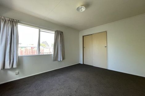 Photo of property in 8a Hilton Grove, Kelvin Grove, Palmerston North, 4414