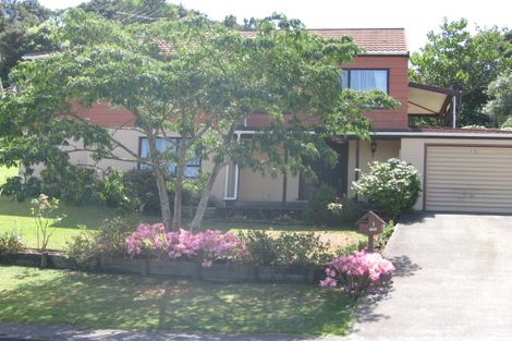 Photo of property in 3 Noeleen Street, Glenfield, Auckland, 0629