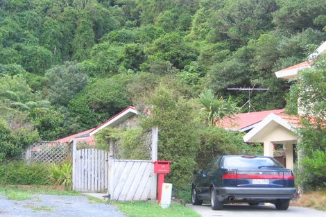 Photo of property in 18 Parsons Glen, Karori, Wellington, 6012