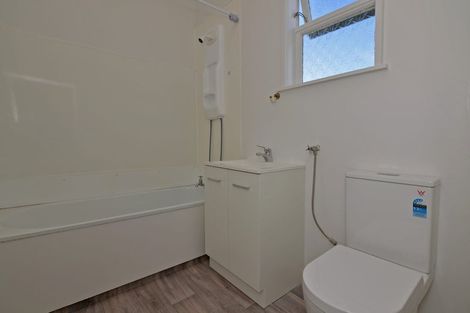 Photo of property in 25 Todman Street, Brooklyn, Wellington, 6021