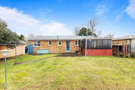 Photo of property in 17 Kenmore Place, Tokoroa, 3420