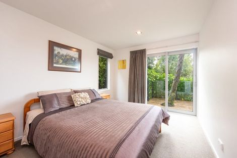 Photo of property in 24 Mewburn Rise, Karori, Wellington, 6012