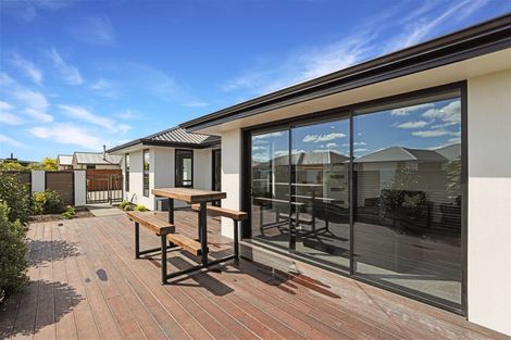 Photo of property in 2 Kelburn Place, Tinwald, Ashburton, 7700