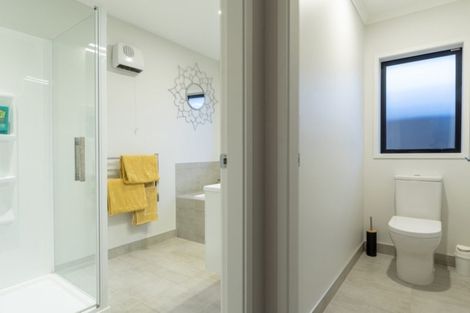 Photo of property in 14 Kuru Place, Papamoa, 3118