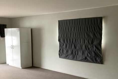 Photo of property in 18 Avonhead Road, Avonhead, Christchurch, 8042