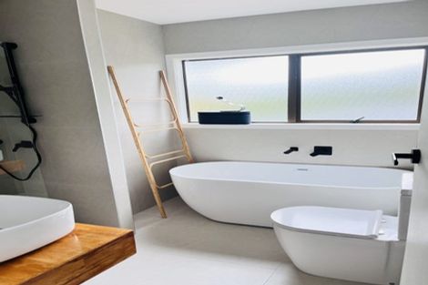 Photo of property in 1/20 Halder Place, Torbay, Auckland, 0632