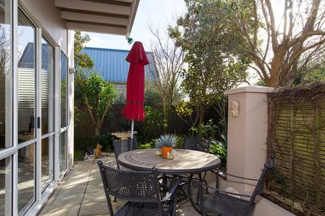 Photo of property in 22a Temple Street, Meadowbank, Auckland, 1072