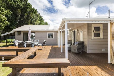 Photo of property in 51 Honore Drive, Linton, Palmerston North, 4472