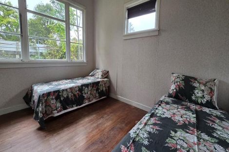 Photo of property in 29 Kahikatea Street, Inglewood, 4330