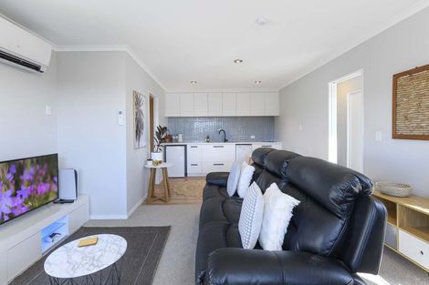 Photo of property in 30 Waipuna Grove, Welcome Bay, Tauranga, 3112