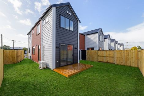 Photo of property in 2/1 Sundown Crescent, Melville, Hamilton, 3206