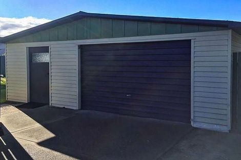 Photo of property in 5 Hillary Street, Waimate, 7924