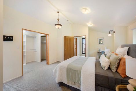 Photo of property in 98c Northland Road, Northland, Wellington, 6012