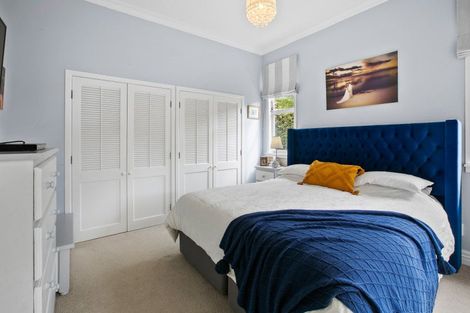 Photo of property in 24a Bracken Street, New Plymouth, 4310