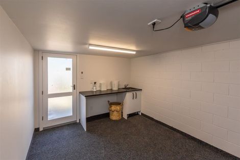 Photo of property in 1/450a Harewood Road, Harewood, Christchurch, 8051