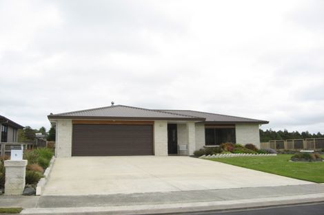 Photo of property in 5 John Sinclair Avenue, Wellsford, 0900