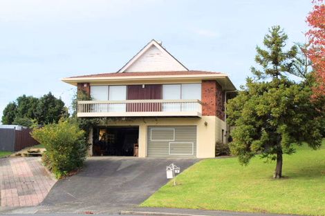 Photo of property in 9 Four Trees, Cockle Bay, Auckland, 2014