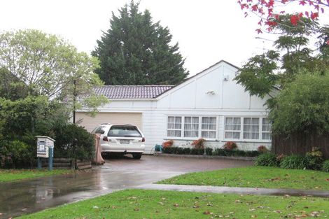 Photo of property in 14 Orinda Close, Botany Downs, Auckland, 2010