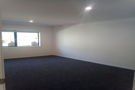 Photo of property in 35a Northall Road, New Lynn, Auckland, 0600