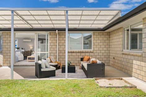 Photo of property in 11 Te Kio Crescent, Papamoa Beach, Papamoa, 3118
