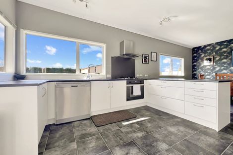 Photo of property in 16 Hogbin Road, Te Teko, Whakatane, 3193