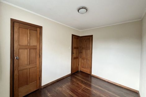 Photo of property in 18 Connolly Avenue, Mount Roskill, Auckland, 1041