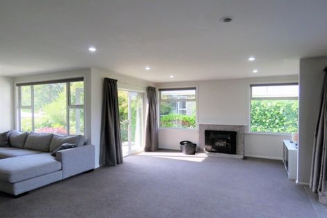 Photo of property in 16 Arthur Street, Holmes Hill, Oamaru, 9401