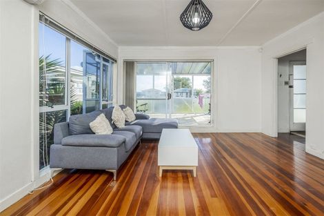 Photo of property in 38 Browns Road, Manurewa, Auckland, 2102