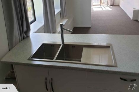 Photo of property in 27 Evans Road, Glen Eden, Auckland, 0602