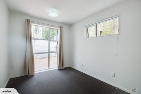 Photo of property in 3a Anderson Terrace, Mount Cook, Wellington, 6021