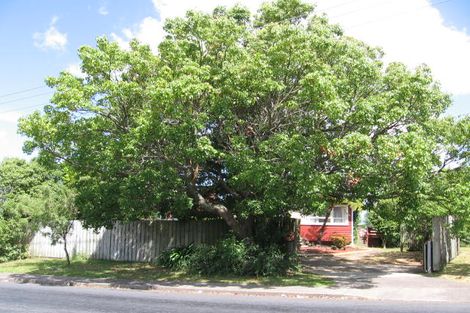 Photo of property in 59 Sycamore Drive, Sunnynook, Auckland, 0620