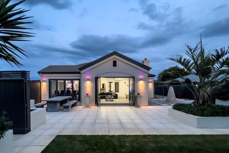 Photo of property in 66 Milns Road, Halswell, Christchurch, 8025