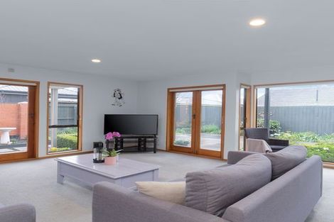 Photo of property in 1/52 Arlington Street, Burnside, Christchurch, 8053