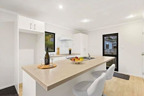 Photo of property in 56 Zita Maria Drive, Massey, Auckland, 0614